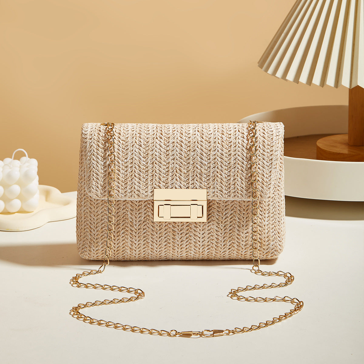 Women's Straw Lock Closed Simple Square Bag